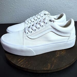 Vans Platform Womens Size 9.5 Shoes 721356 Men’s Size 8 White — For Sale